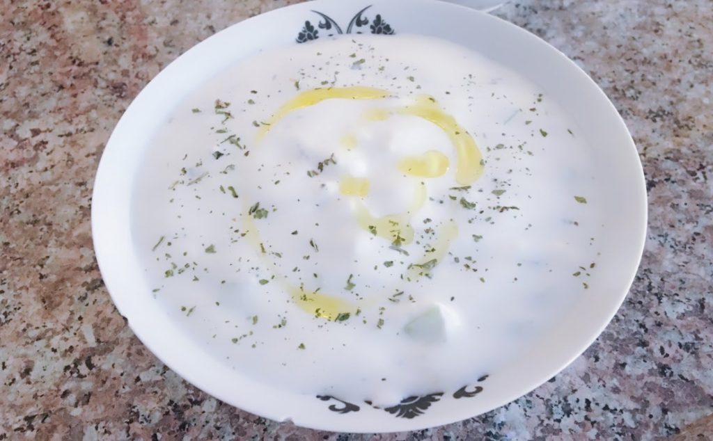 Cacığın Yanına Ne Gider?